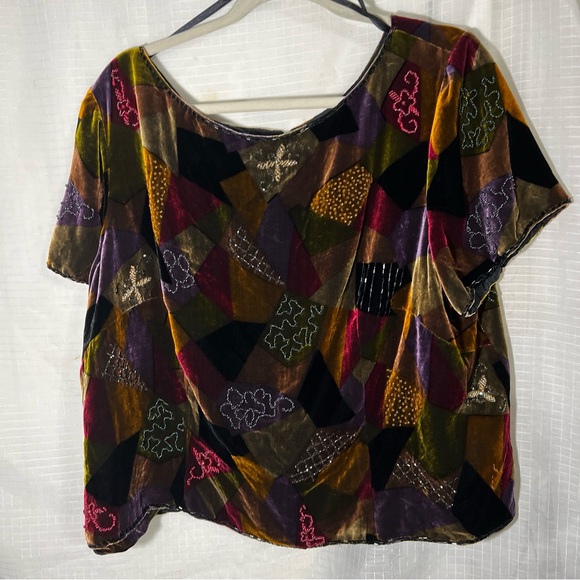 VIE by Victoria Royal Beaded Top size 20. (JK3) - Picture 1 of 8